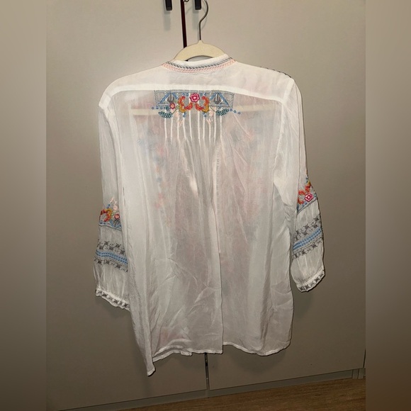Johnny Was rayon button tunic Size Medium - Picture 5 of 5